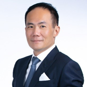 Mr Basil Hwang (Managing Partner, Hauzen LLP)