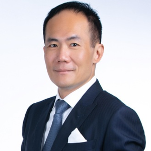 Basil Hwang (Managing Director of Hauzen LLP)