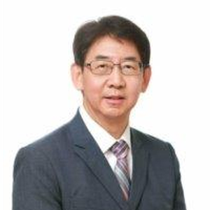 Mr. Jacky Foo (Moderator) (Chairman Alternate of The Singapore Chamber of Commerce (Hong Kong))