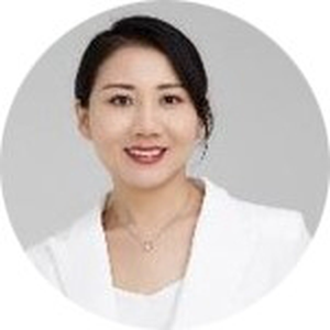 Stephanie Xue Bai (Senior Associate at Shanghai Qin Li Law Firm (Guangzhou Office))